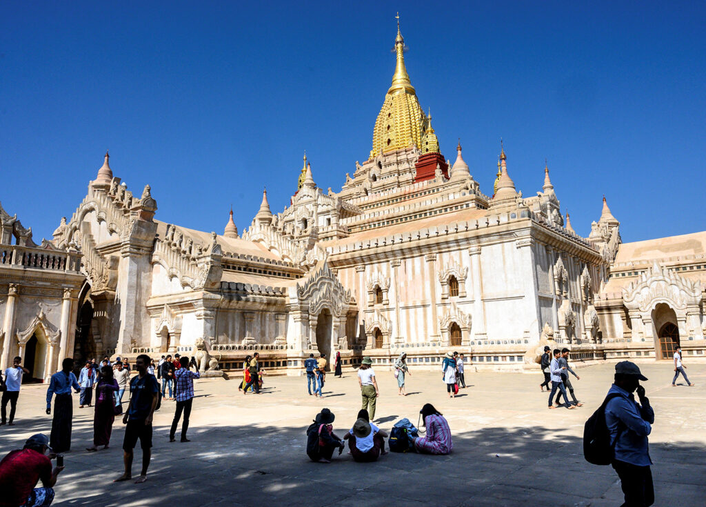 Tourists visit Ananda temple in Bagan on January 18, 2020. (AFP)